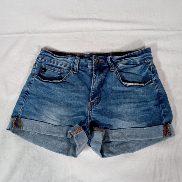 KanCan Pants - Kancan blue jean shorts size 9 cuffed hem